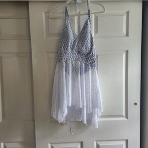 👻5/$25 NWOT SHEIN White and Blue Lace Dress